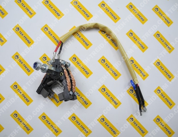 E13KA018A Щеткодержатель в сборе H132 для E1S13 (=E13KA018ASC)