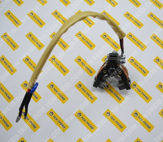 E13KA018A Щеткодержатель в сборе H132 для E1S13 (=E13KA018ASC)