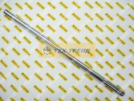 4032.566 Ось колес