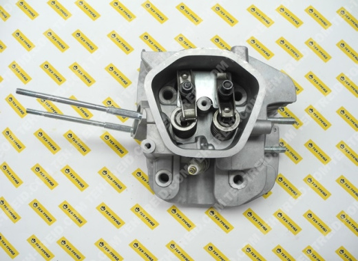 Головка блока цилиндра GX390 в сборе