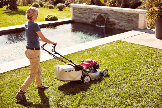 Газонокосилка бензиновая Honda HRG466C1SKEH